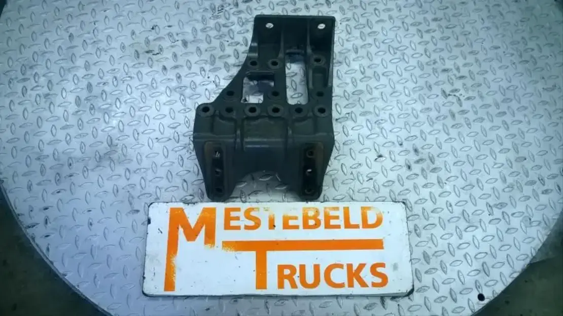 Mercedes-Benz Dwarsbalksteun rechts