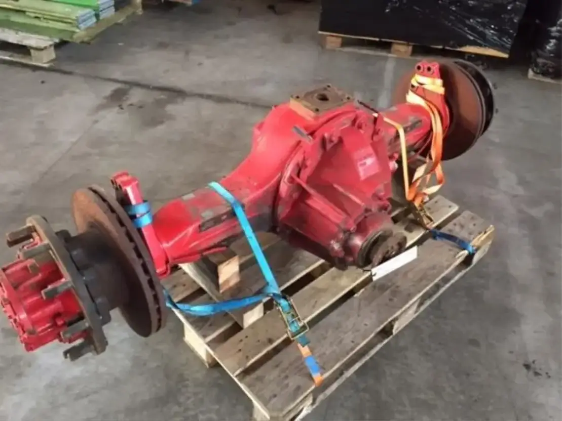 MAN A chteras HD 1370 04 Luchtgeveerd