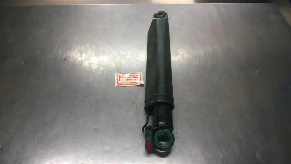 Volvo Kantelcilinder