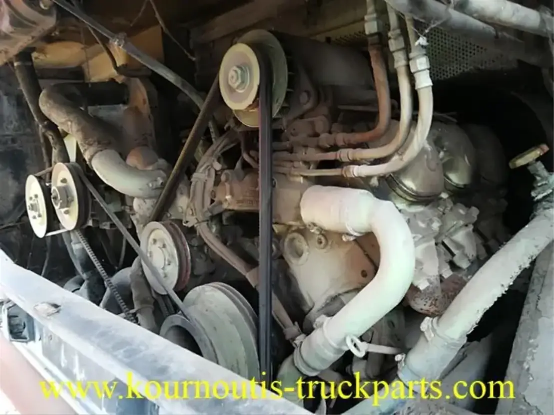 Mercedes-Benz OM 401 V6