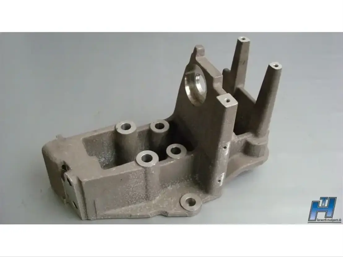 DAF Stoßfängerhalterung RE 1456931 CF85