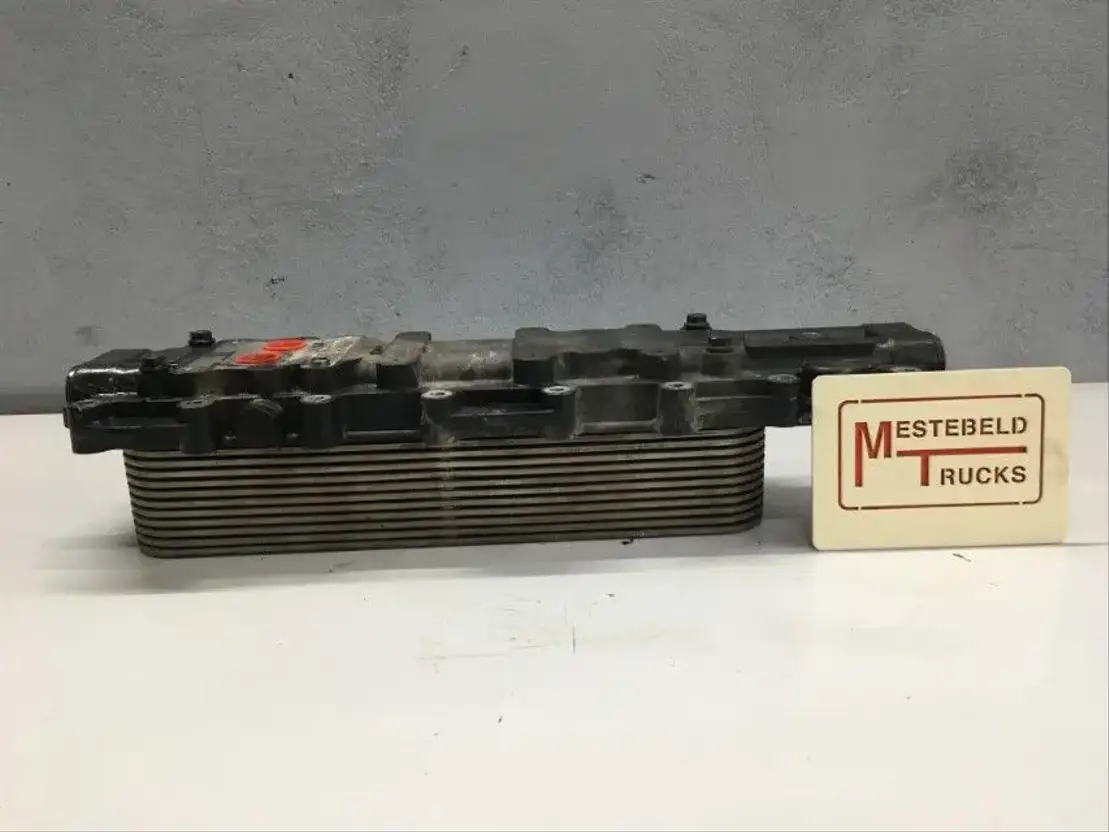 Iveco Oliekoeler cursor euro 6