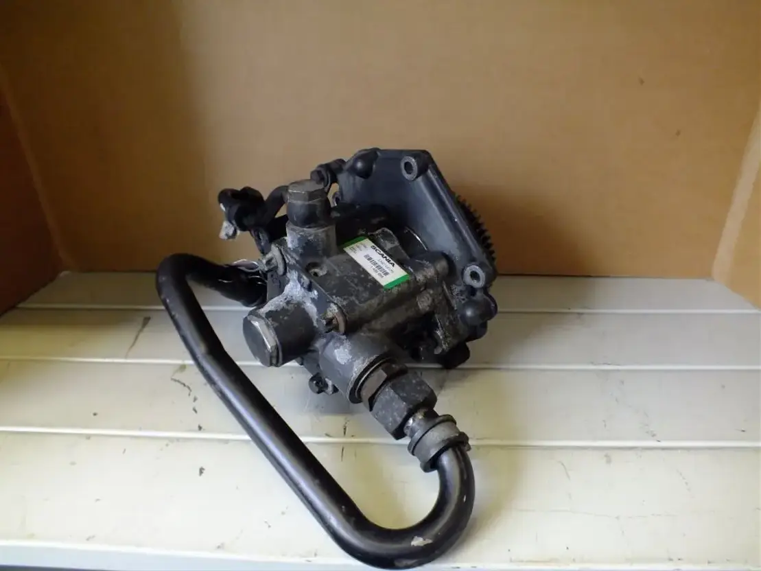 Scania Lenkungspumpe