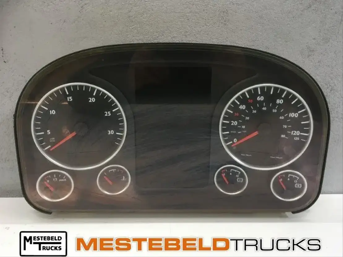 MAN Instrumentenpaneel