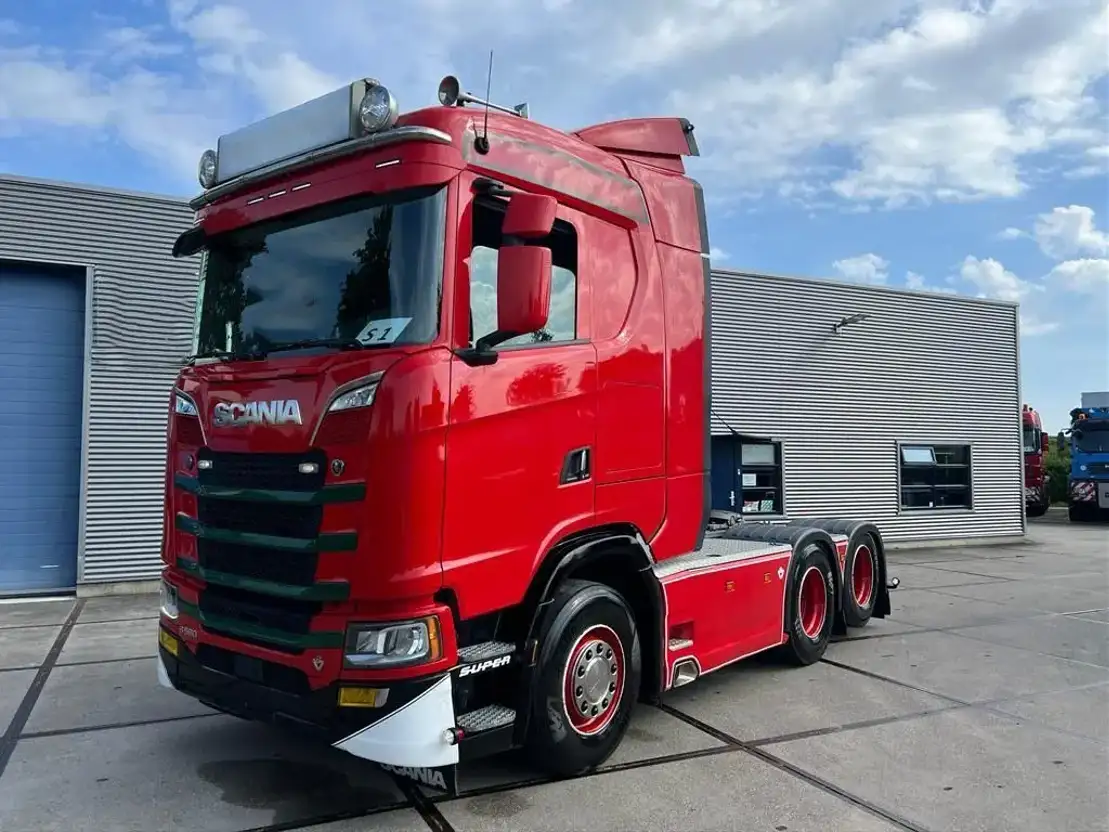 Scania S580 V8 6x2