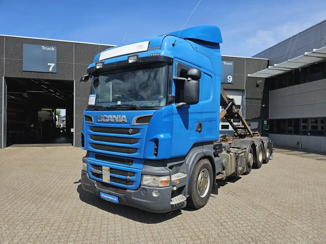 Scania R560