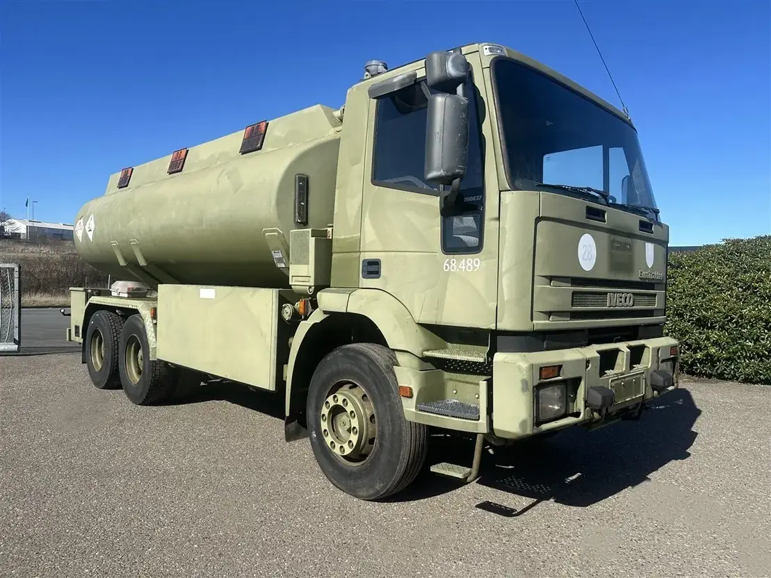 Iveco Eurotrakker 260E37 Tankbil