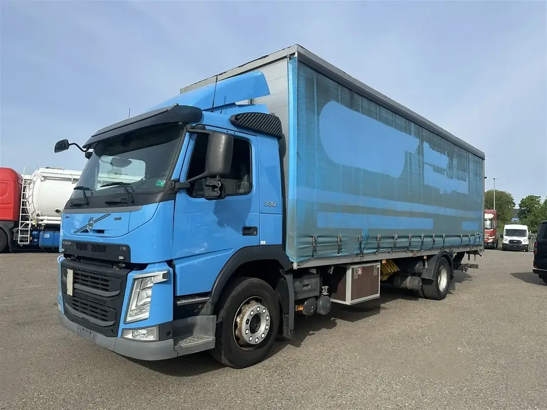 Volvo FM 330 4x2 Euro-6 fragtbil
