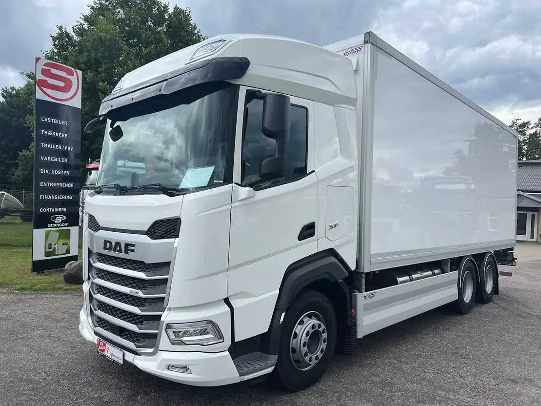 DAF XF480 FAS 6x2