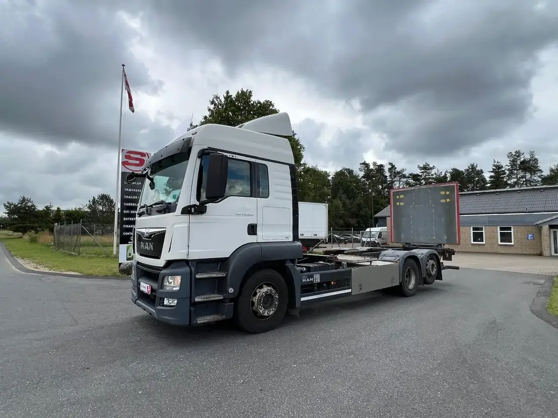 MAN TGS 26-500 6x2-4 LL